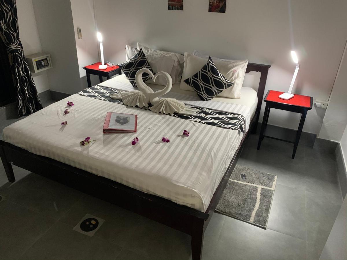 Fong Kaew And Baan Nang Fa Guesthouse Patong Extérieur photo