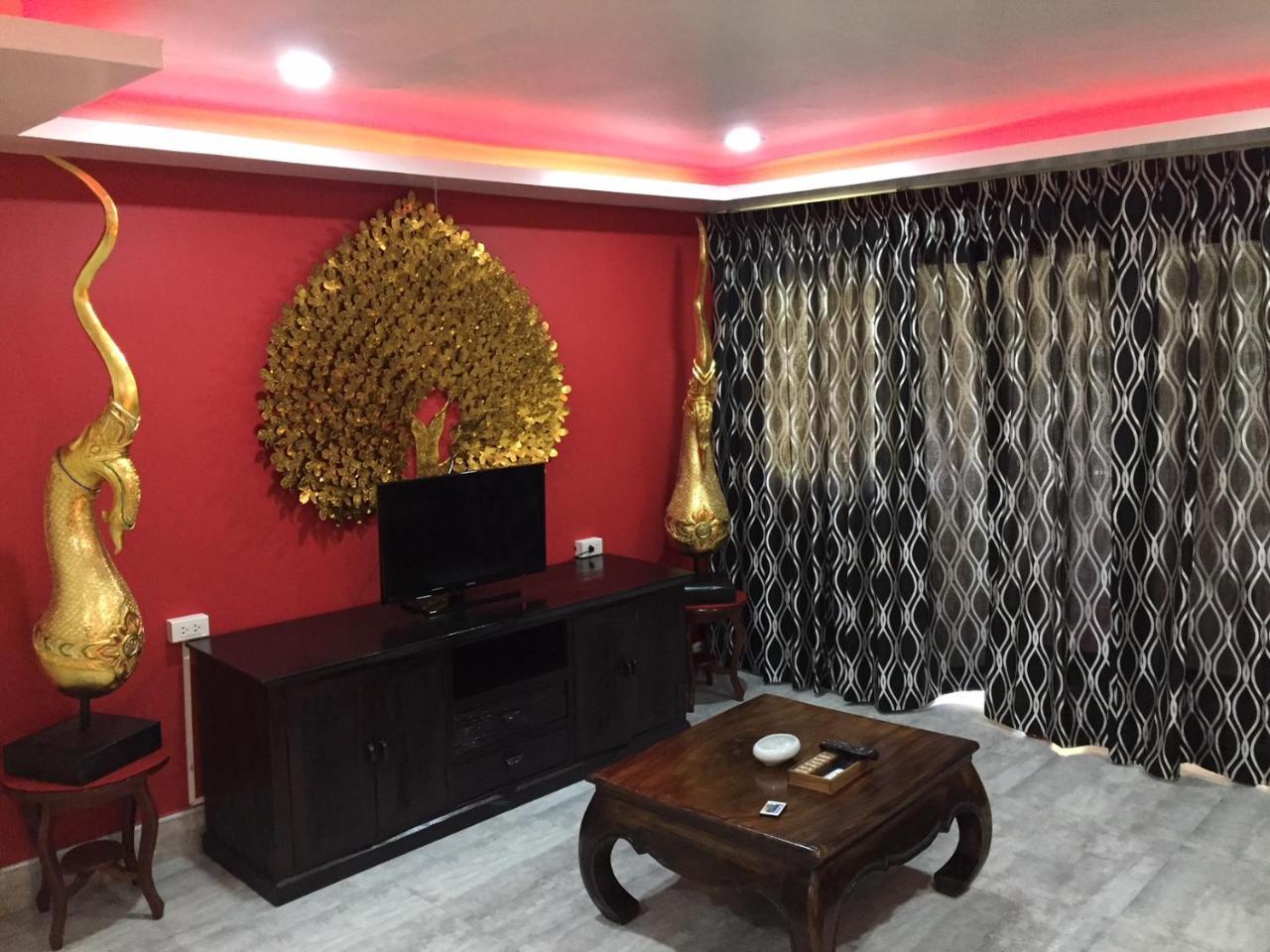 Fong Kaew And Baan Nang Fa Guesthouse Patong Extérieur photo