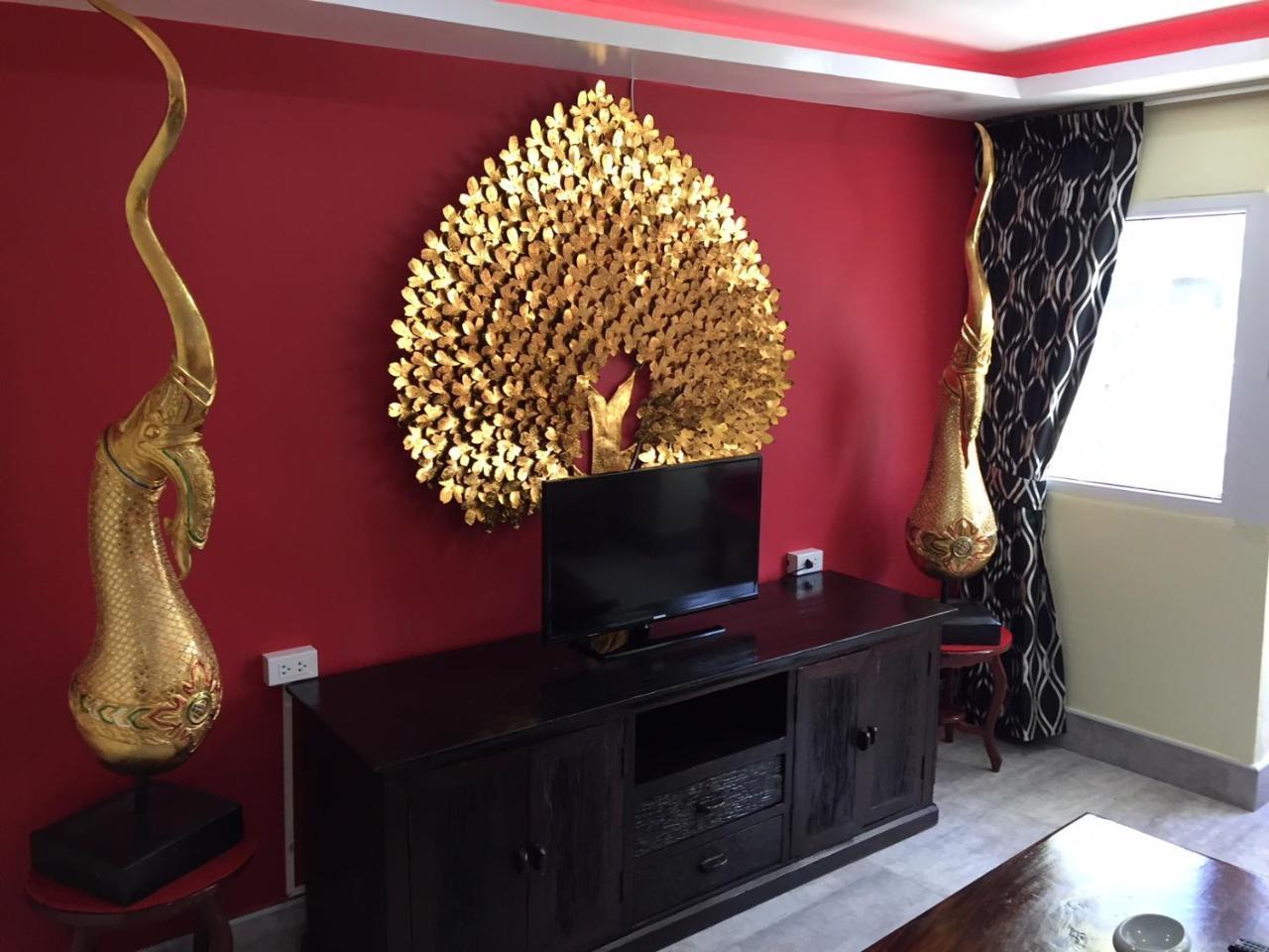 Fong Kaew And Baan Nang Fa Guesthouse Patong Extérieur photo