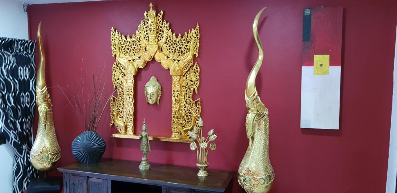 Fong Kaew And Baan Nang Fa Guesthouse Patong Extérieur photo